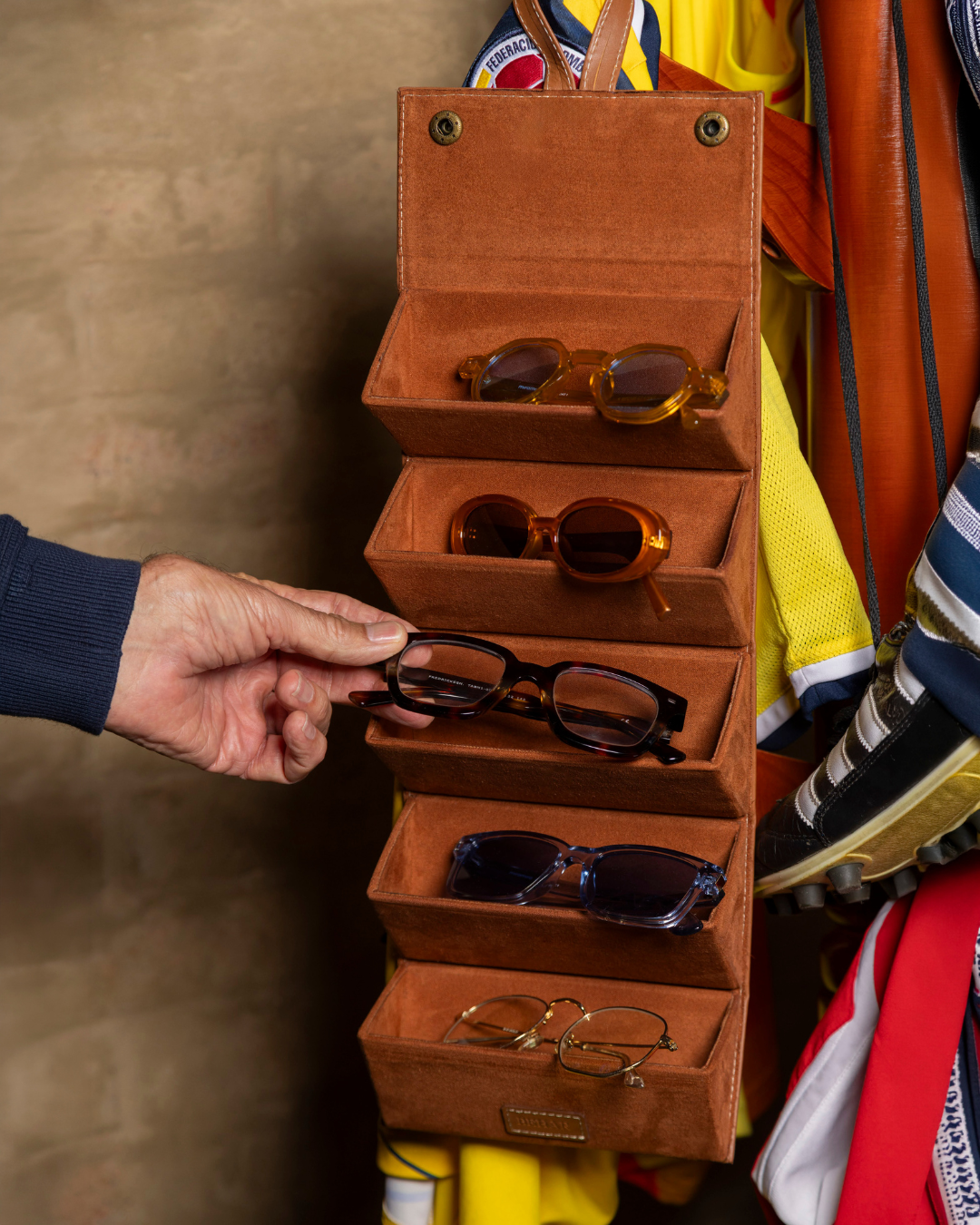 ESTUCHE DE GAFAS PERSONALIZADO.