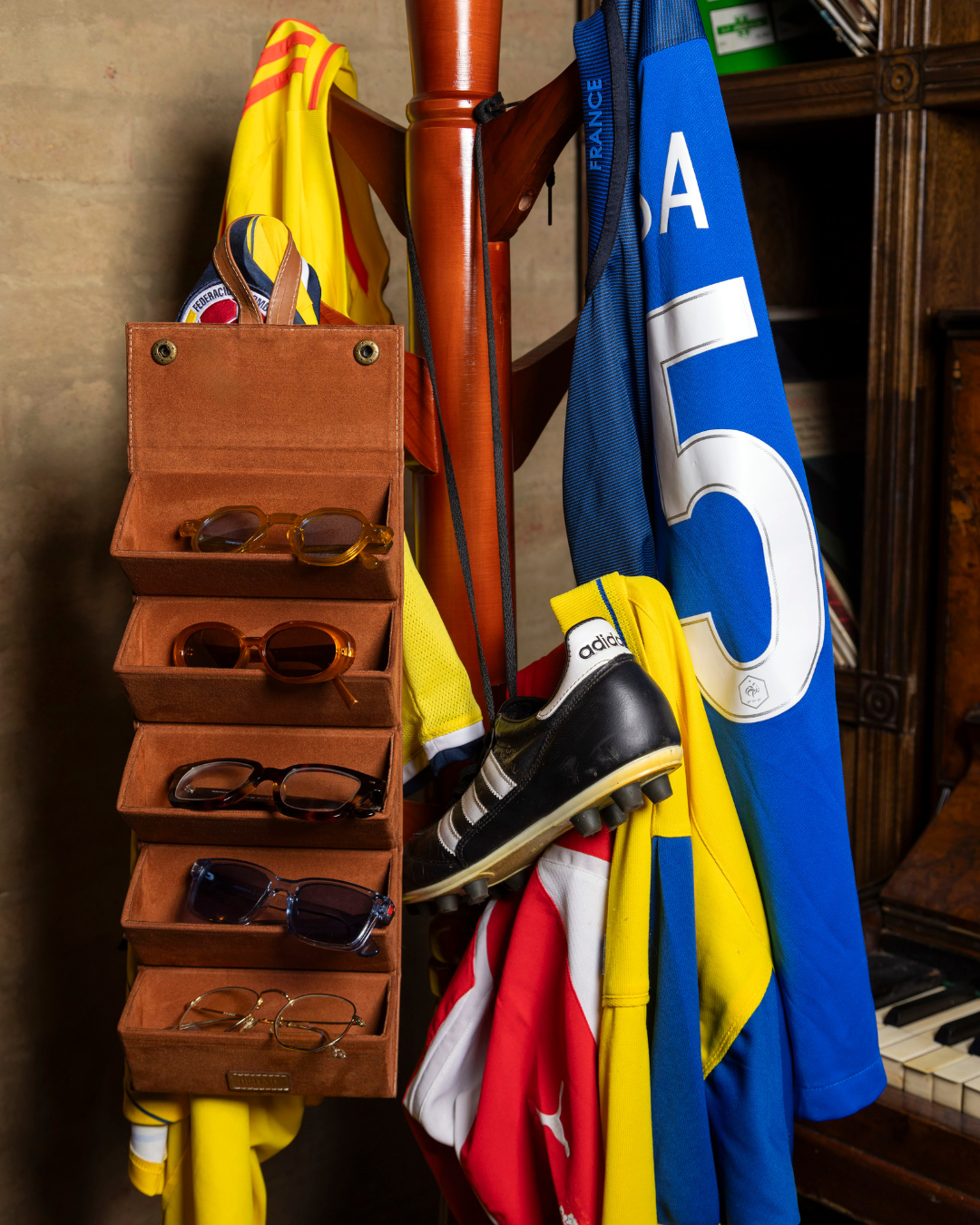 ESTUCHE DE GAFAS PERSONALIZADO.