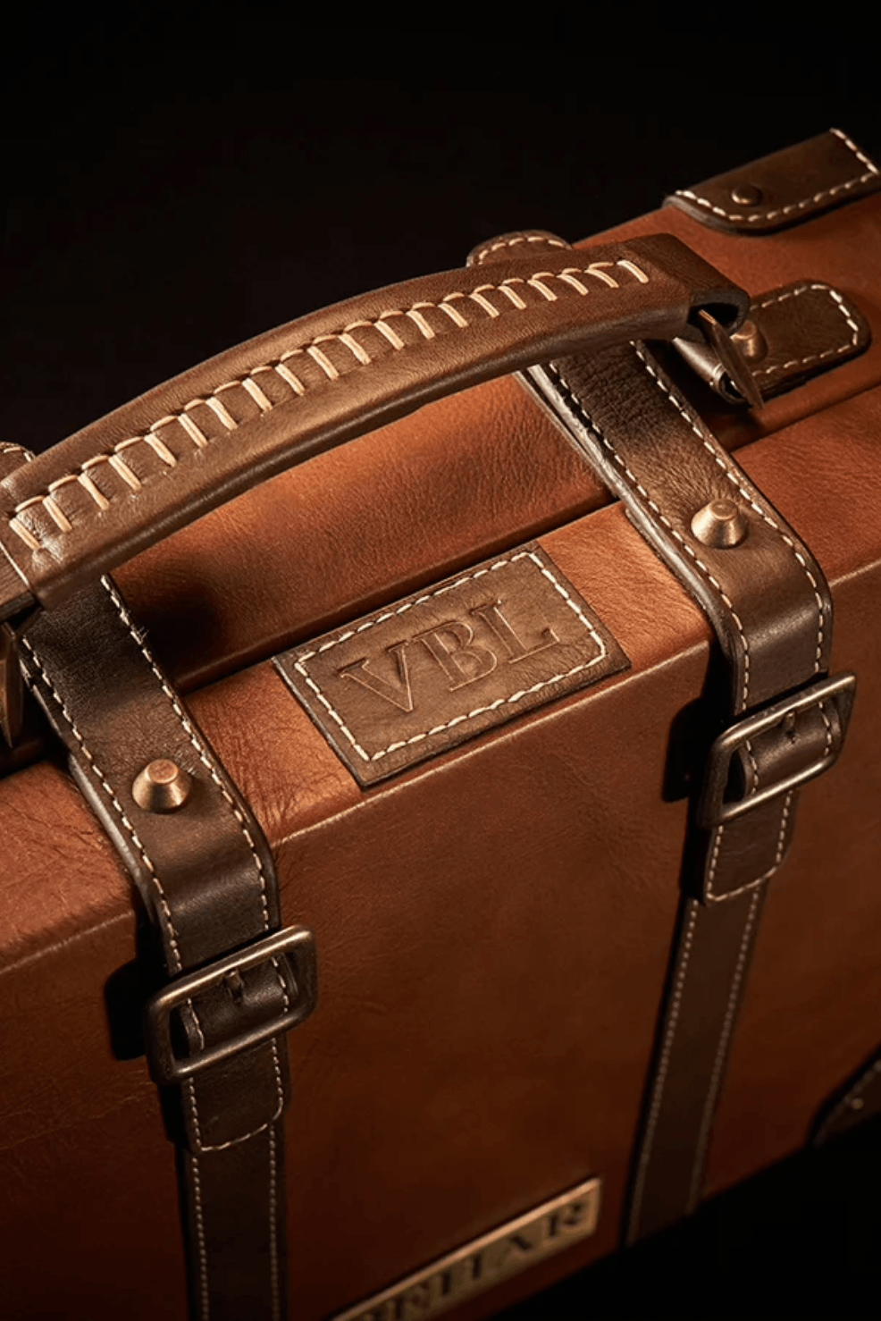 BAÚL DE CACHO PERSONALIZADO. - BEHAR