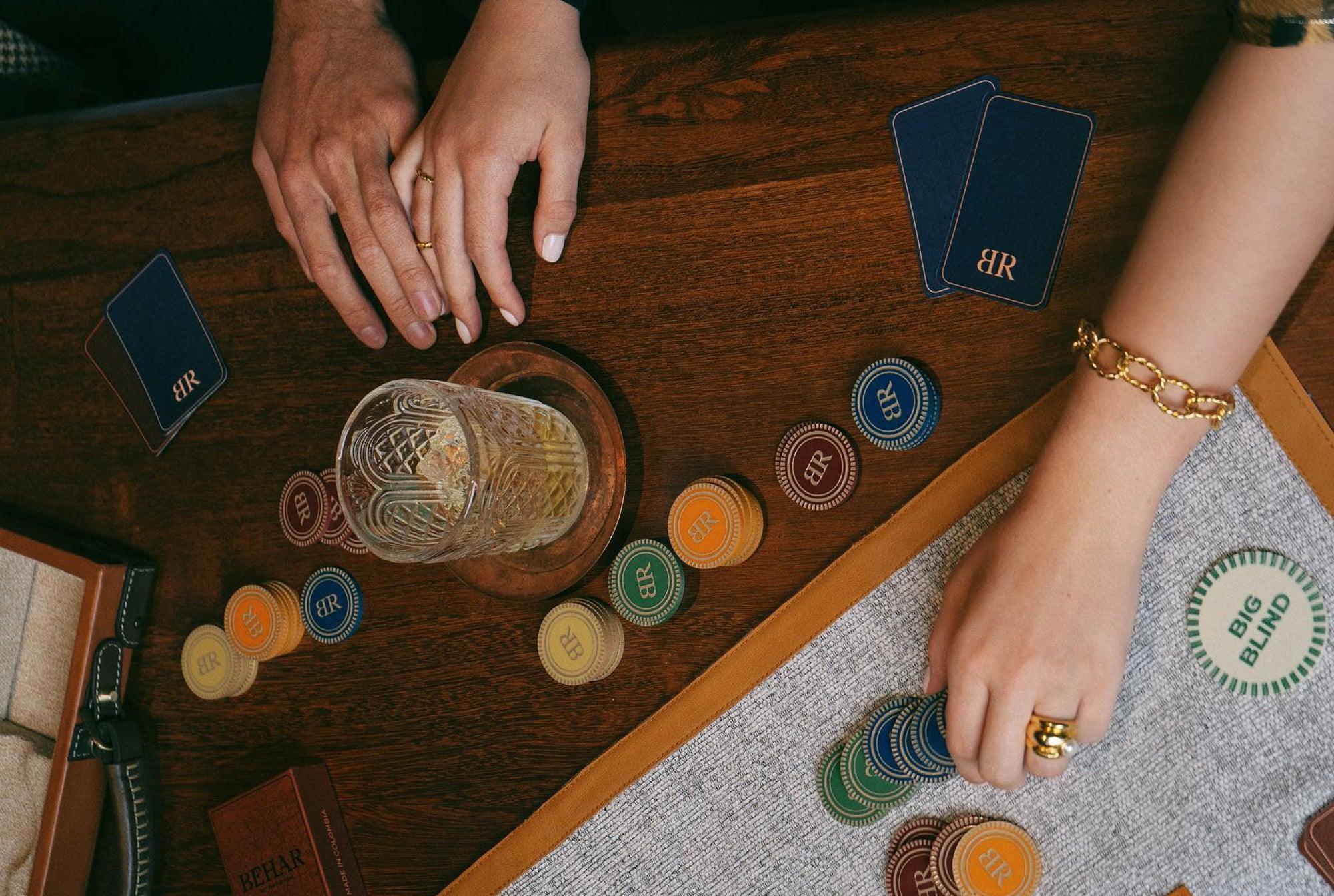 Tips para dejar de ser un principiante en Poker. - BEHAR